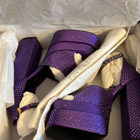 Versace aevitas crystal embellished Medusa logo platform sandals heels NEW - Picture 11 of 11